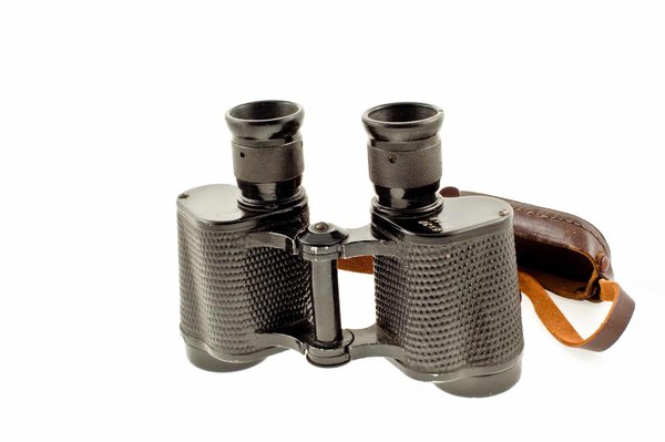 Comment choisir entre des jumelle ou monoculaire ?